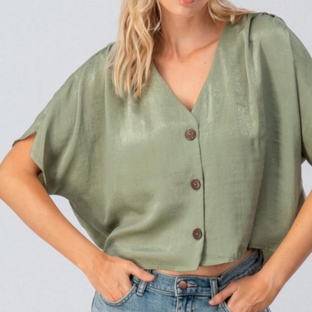 NWT Olive Green Silky Button Down Crop Top - Picture 2 of 3